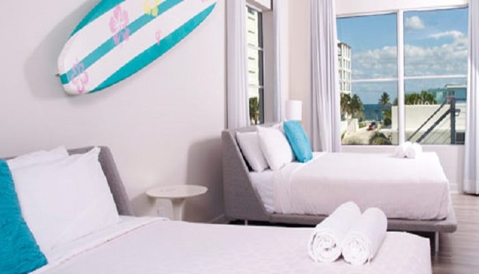 one bedroom aqua hotel